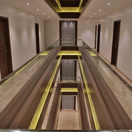 Hotel K P Pride Jalgaon Luaran gambar
